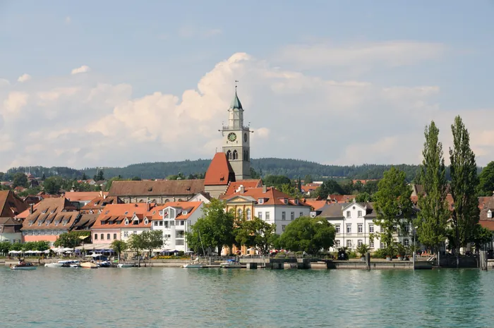 Überlingen mit Münster vom See aus
